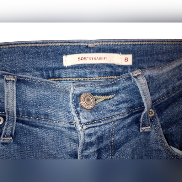 Women's Levi's 505 Straight Leg Jeans - Picture 3 of 6